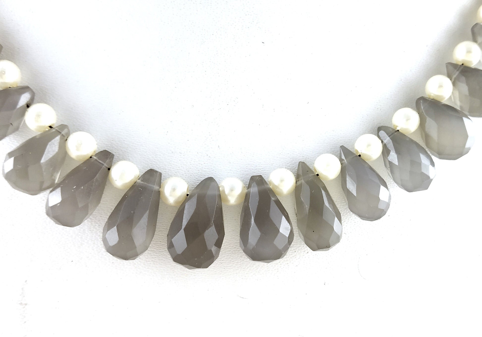 AAA Quality 1 Strand Natural Grey Moonstone Teardrop Shape, Micro Faceted Beads,Size 5.5x7.5-8x13 MM,21 Pieces moonstone ,Wholesale Price.