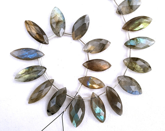 Awesome Quality 1 Strand Natural Labradorite Marquise Shape,Blue Flash Labradorite,Size 7x16-9x19 MM,21 Pieces Labradorite Beads,Wholesale