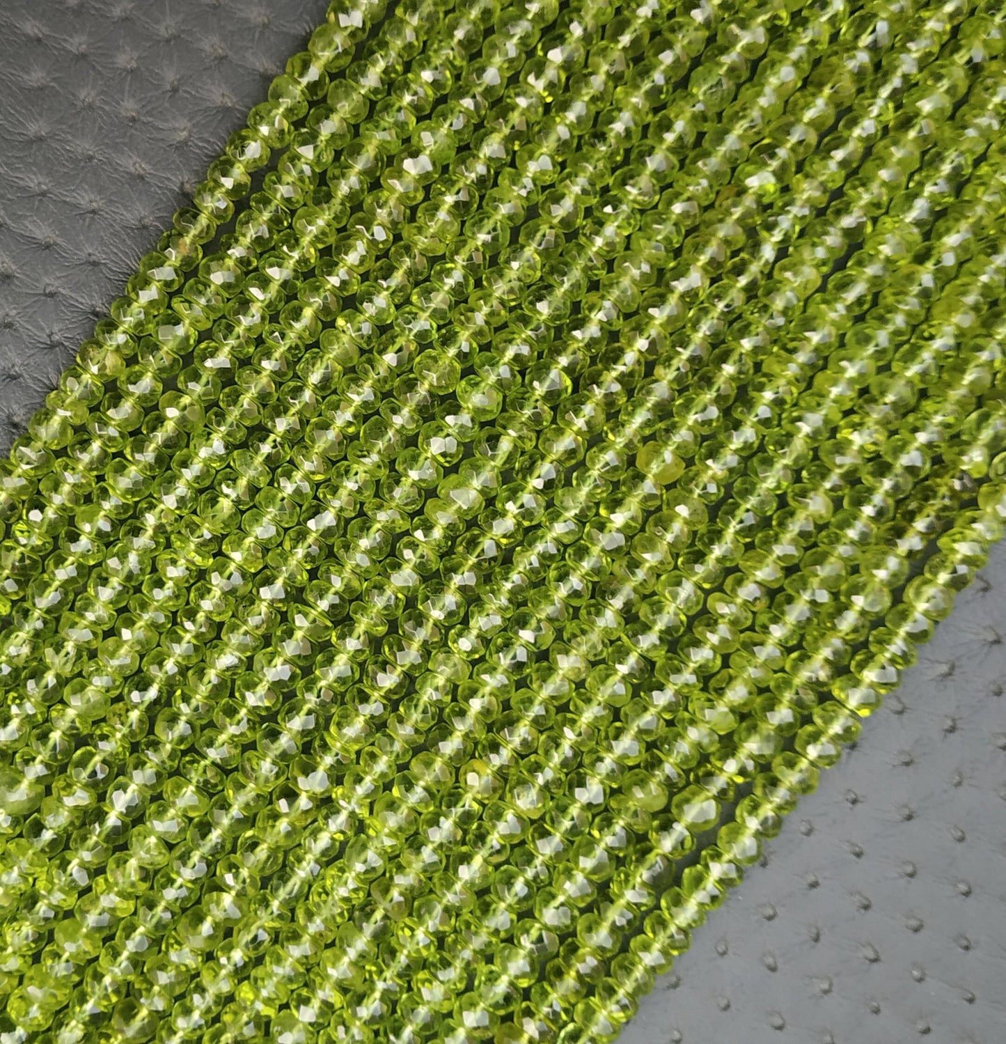 13" Inch Long AAA Quality Natural Peridot,Rondelle Faceted Beads,Size 4 MM Approx Green Peridot Beads,Peridot Gemstone Wholesale Price