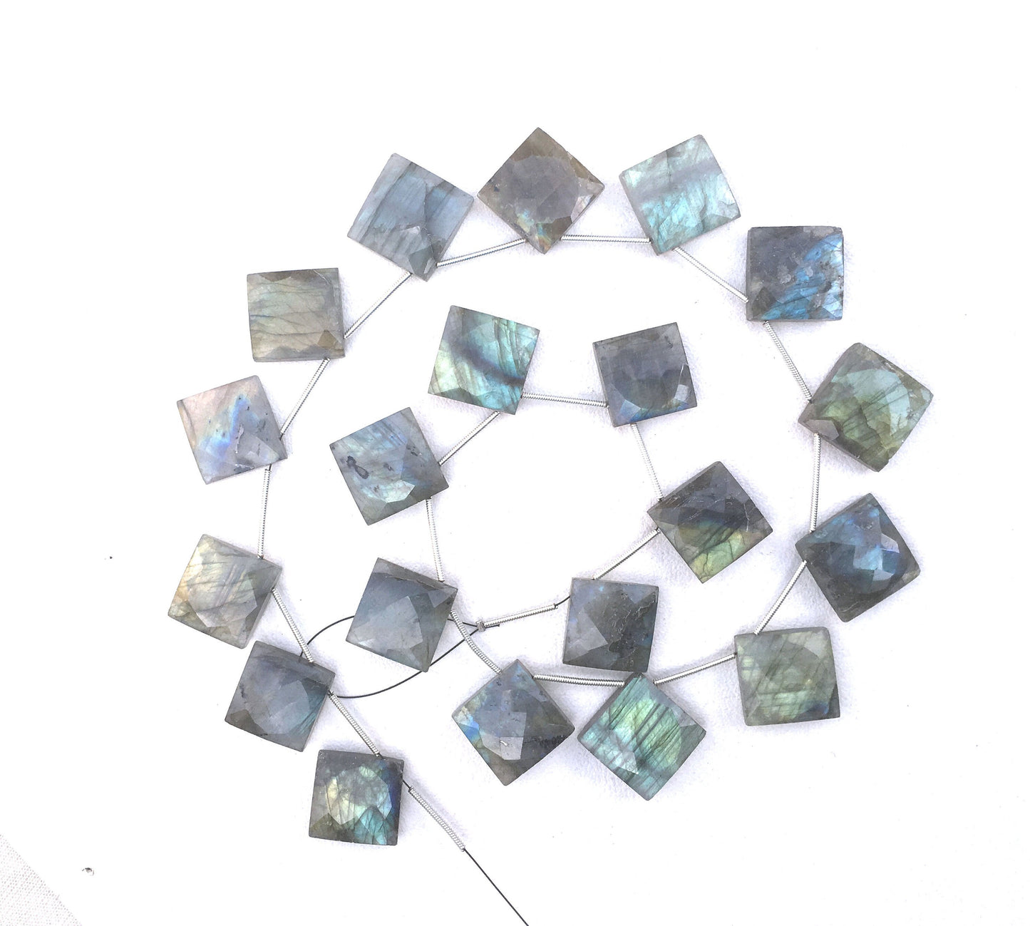 AAA Quality 1 Strand Labradorite Gemstone,Square Shape Briolettes Beads,15-17 MM,Faceted Beads 18 Pieces Blue Flashy Square Wholesale Price