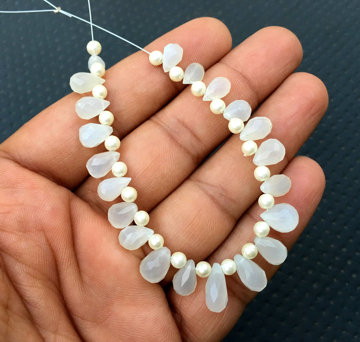 Genuine Quality 1 Strand Natural White Moonstone, 21 Pieces Faceted Teardrop shape Beads,Size 4x8-7x12 MM Gemstone,Making Jewelry Wholesale