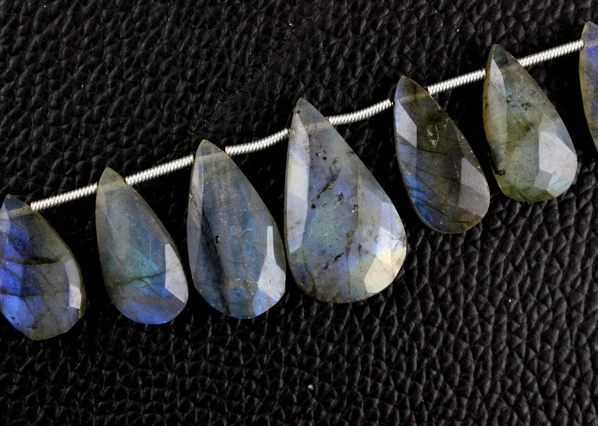 Genuine quality 19 pieces Natural Labradorite Gemstone,Faceted Pear Shape Size 6x11-14x22 MM,Briolette Beads,Blue Flashy Making Jewelry