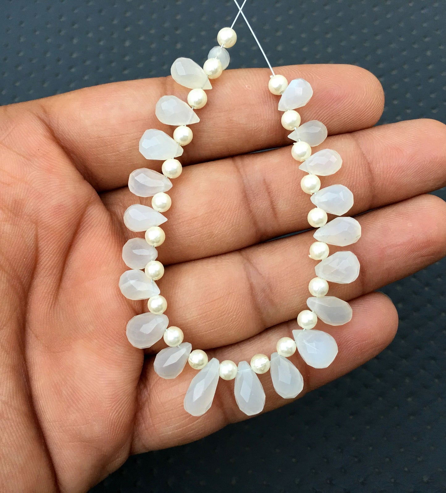 Genuine Quality 1 Strand Natural White Moonstone, 21 Pieces Faceted Teardrop shape Beads,Size 4x8-7x12 MM Gemstone,Making Jewelry Wholesale