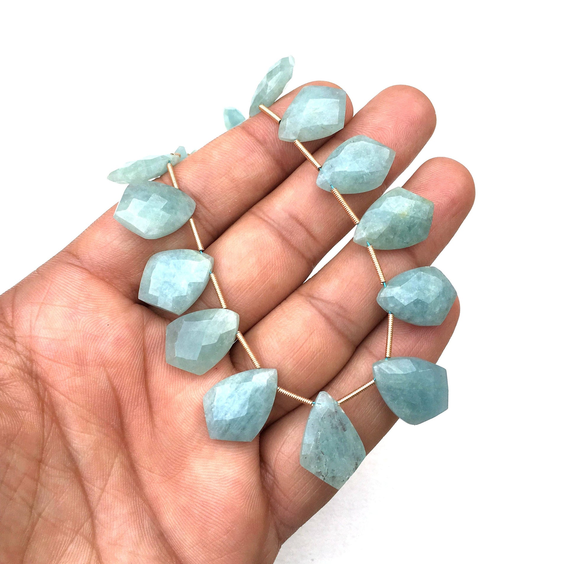 Simply stunning 1 Strand Natural Aquamarine Gemstone,20 Piece Faceted Fancy Shape,Size 12x17-13x20 MM Briolette Beads Wholesale Price