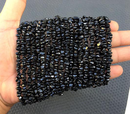 16 Inch Long Strand Natural Black Spinel Gemstone Uncut Chips,Best Quality Black Spinal Smooth Chips,Size 5-7 MM Spinel Chips Semi Precious