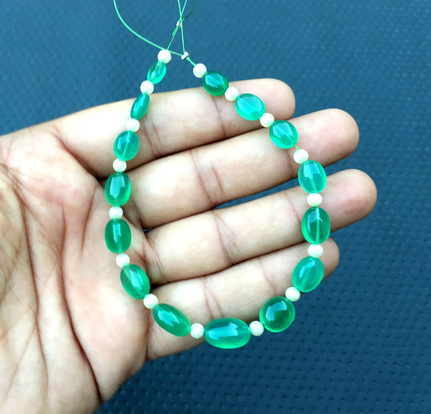 Super Quality 1 Strand Natural Green Onyx Gemstone, Smooth Oval shape Beads, Size 5x7-8x13 MM Green Onyx Oval Beads,Making Jewelry Wholesale