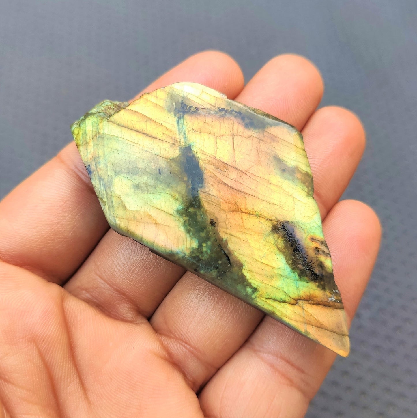 Polished Labradorite Slab, Labradorite Slice, Natural Labradorite Gemstone,Specimen Polished Raw Fire Labradorite,Size 35x72 MM Specimen Raw