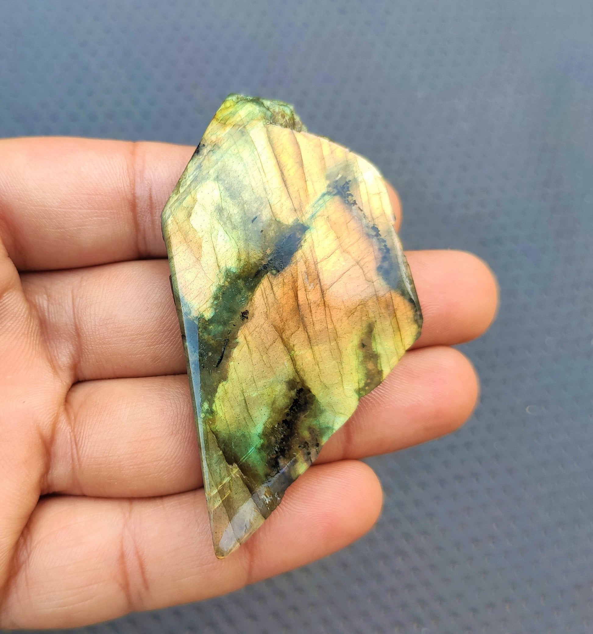 Polished Labradorite Slab, Labradorite Slice, Natural Labradorite Gemstone,Specimen Polished Raw Fire Labradorite,Size 35x72 MM Specimen Raw