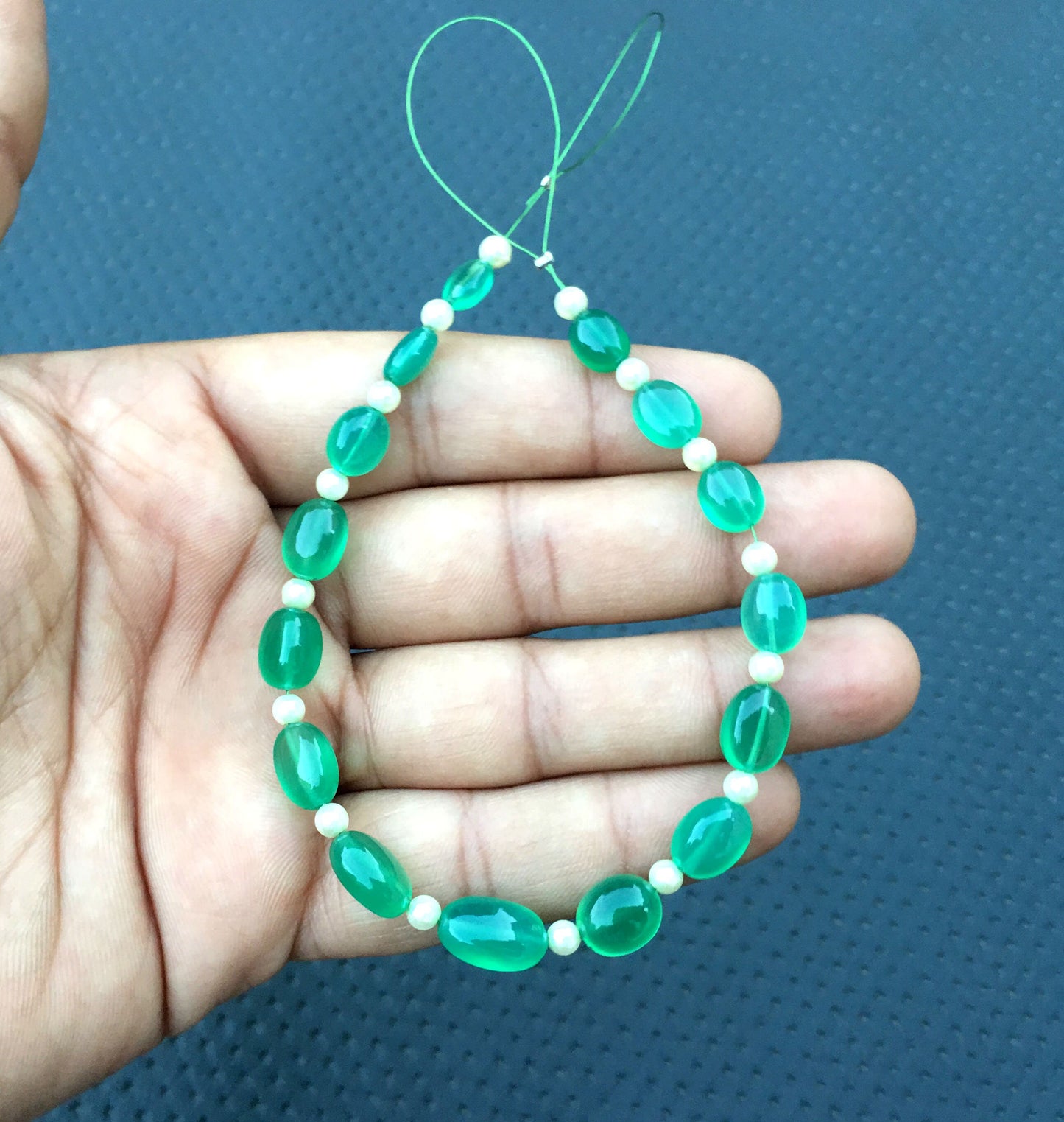 Super Quality 1 Strand Natural Green Onyx Gemstone, Smooth Oval shape Beads, Size 5x7-8x13 MM Green Onyx Oval Beads,Making Jewelry Wholesale