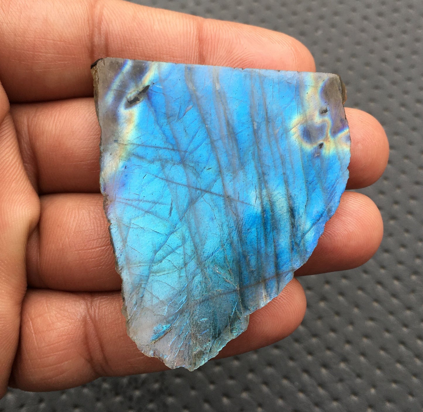 Blue Flashes Are Prominent Natural Blue Fire Labradorite Raw Gemstone,Polished Labradorite Raw Specimens Size 55x64 MM Labradorite Raw Stone