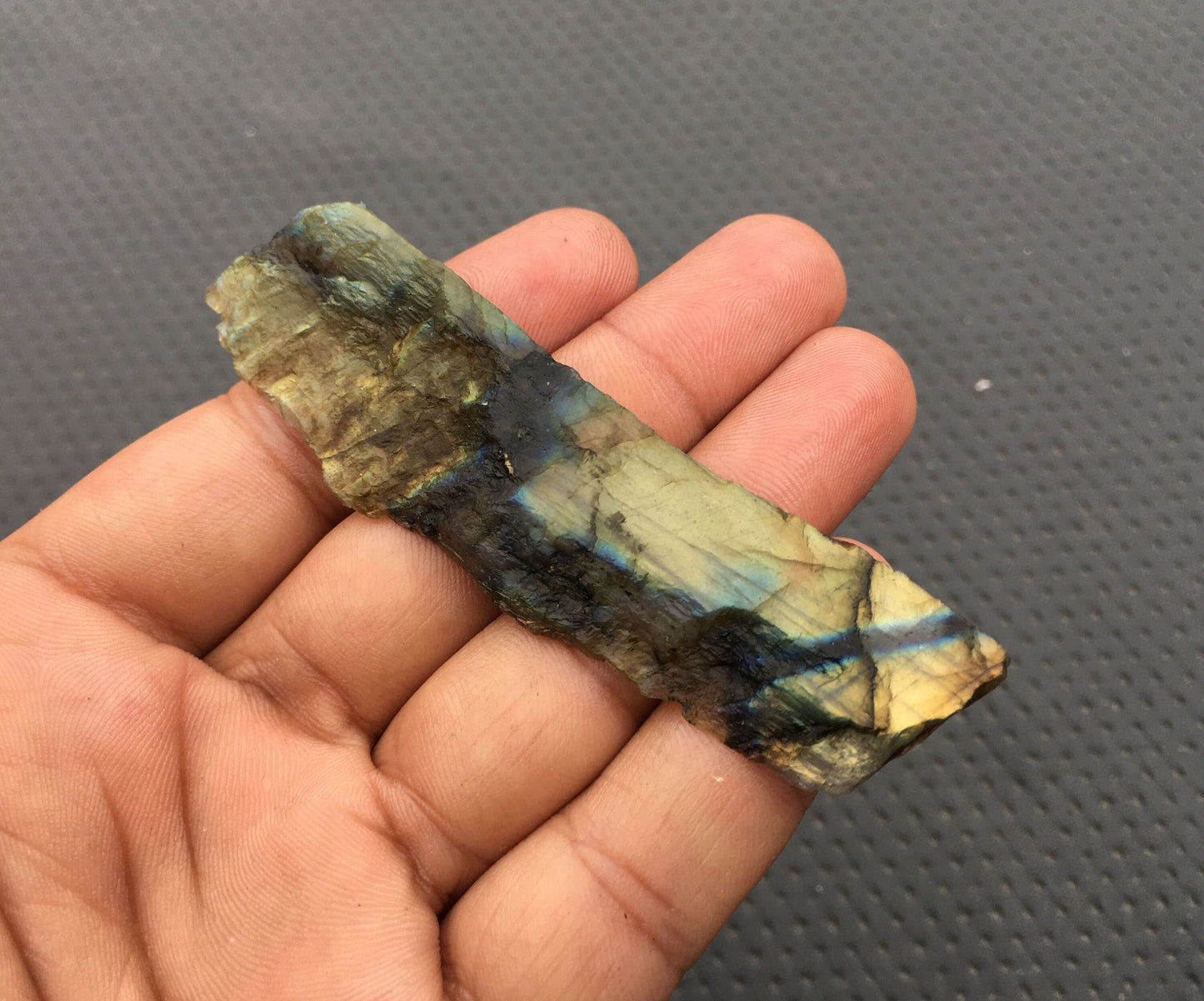 Specimen Decorative Home Natural crystal Labradorite Raw,Labradorite Specimen Size 20x90 MM Labradorite Rough Garden Raw Stone Fire Specimen