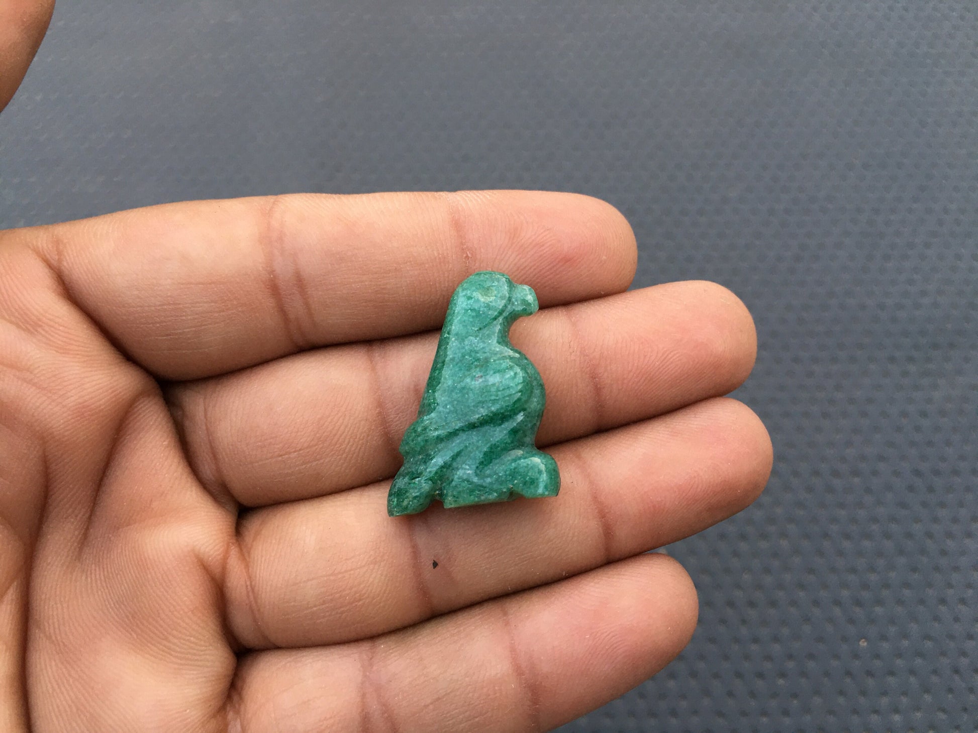 Christmas Occasion 1 Piece Natural Green Aventurine Gemstone Parrot Shape Aventurine Cabs Size 20x27 MM Aventurine Making Jewelry Wholesale