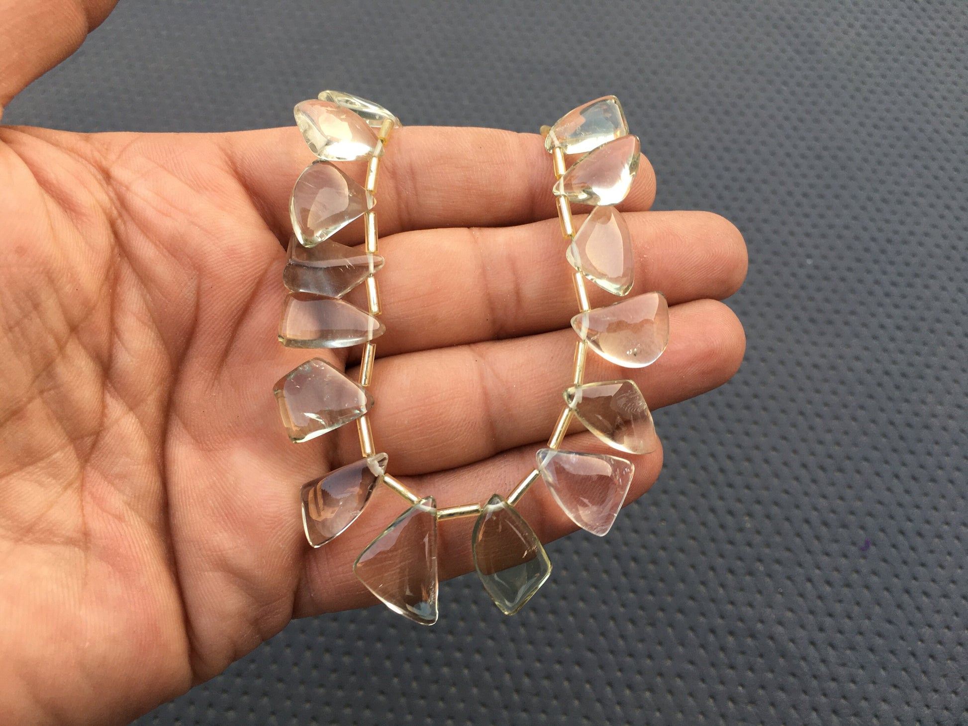 Best quality Absorbs Negative Energy 1 Strand Fancy Shape Smooth Beads 30 Pieces Natural Green Amethyst Gemstone Size 9x11-13x18 MM Amethyst