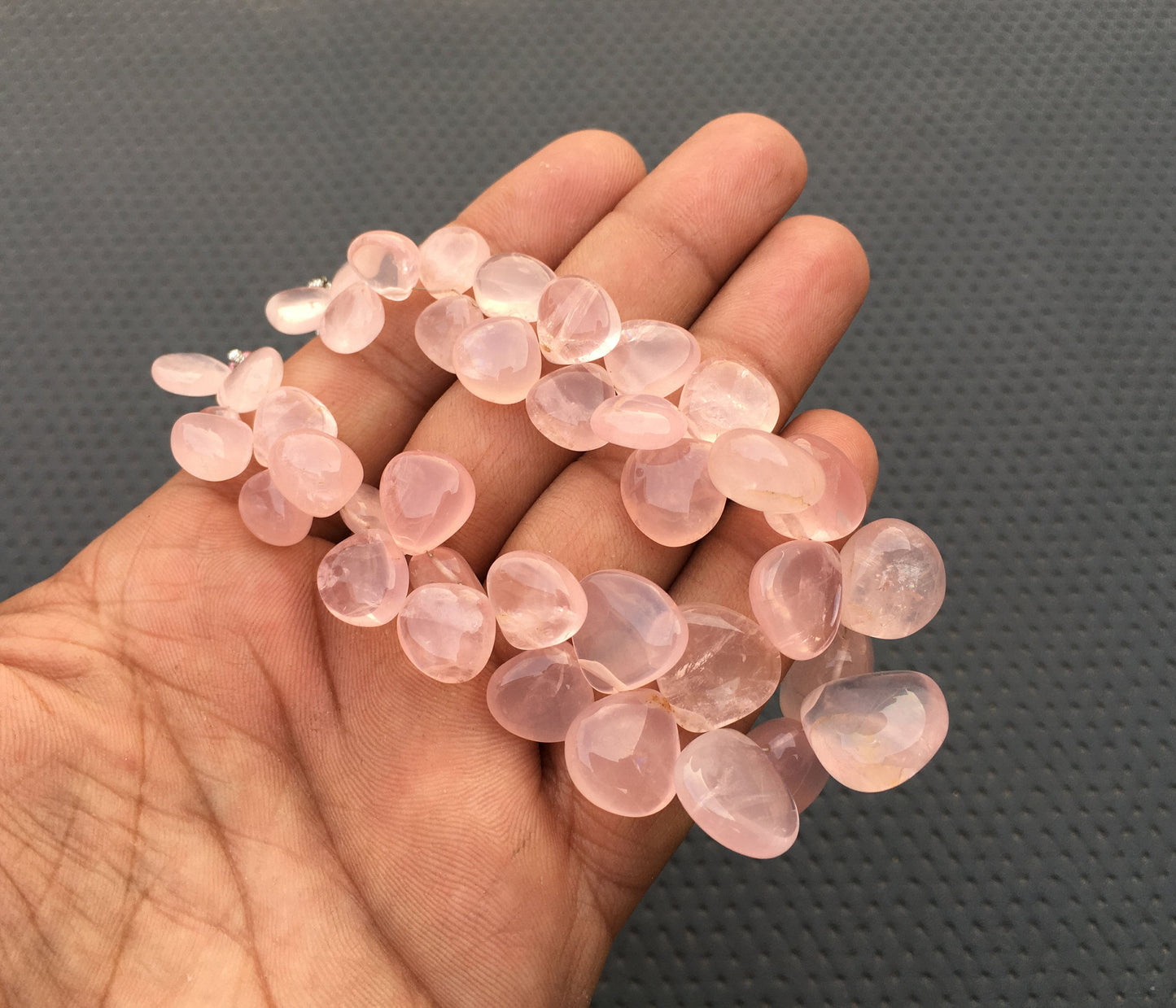 Rose quartz Stone of Love Peace 37 Pieces Smooth Heart Bead 1 Strand Natural Rose Quartz Gemstone Pink Quartz Stone Size 10-16 MM Wholesale