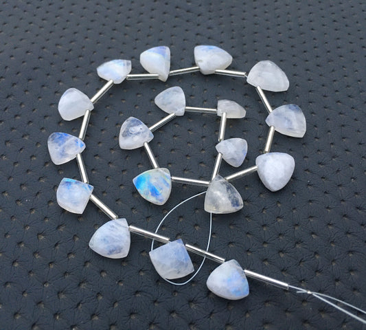 Irridescent 18 Pieces Natural Rainbow Moonstone Blue Flashy Gemstone Faceted Fancy Shape Briolette Beads Size 10x11-16x16 MM Fire Moonstone