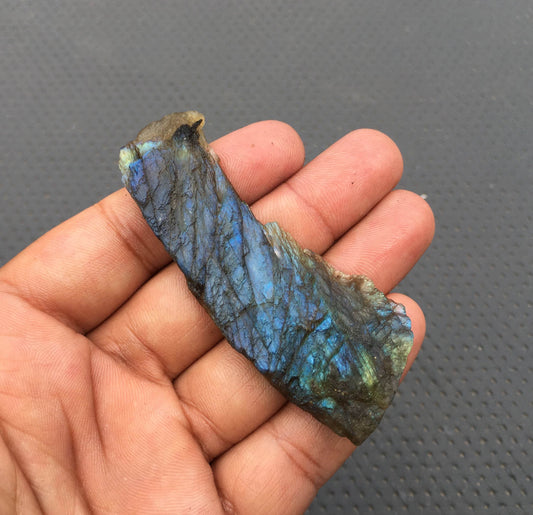 Labradorite Free Form Sculpture Specimen,Natural Labradorite Gemstone Slab,Size 25x73 MM Specimen Fire Labradorite Garden Decor Raw stone