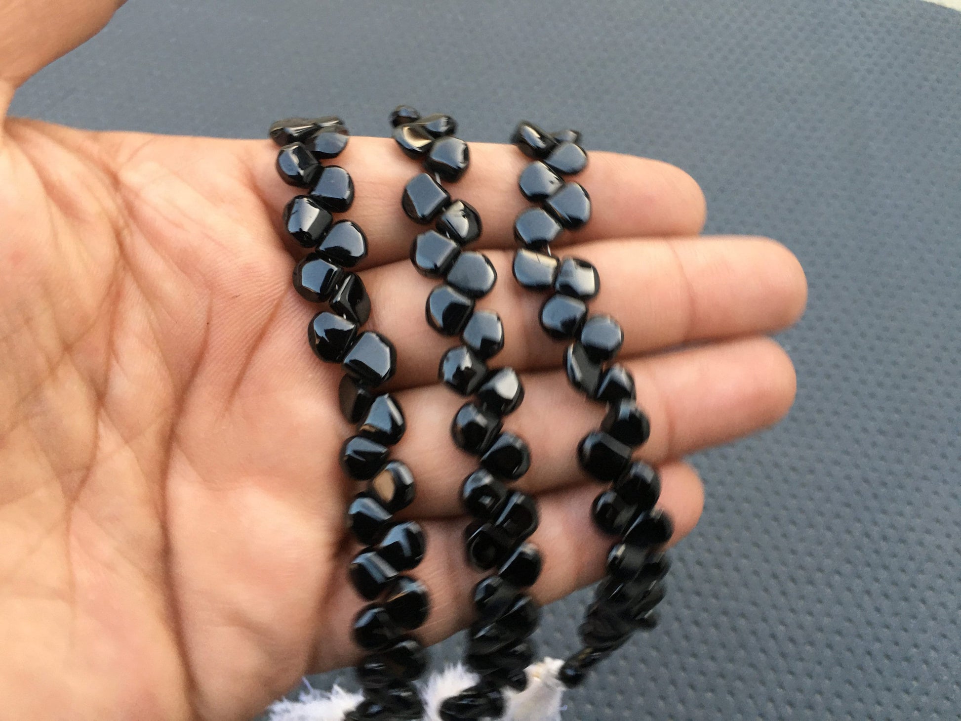 7"Long Strand Smooth Heart Briolette Beads Natural Black Spinel Size 6-8 MM Heart Briolette Beads Black Spinel Gemstone Making Jewelry Beads