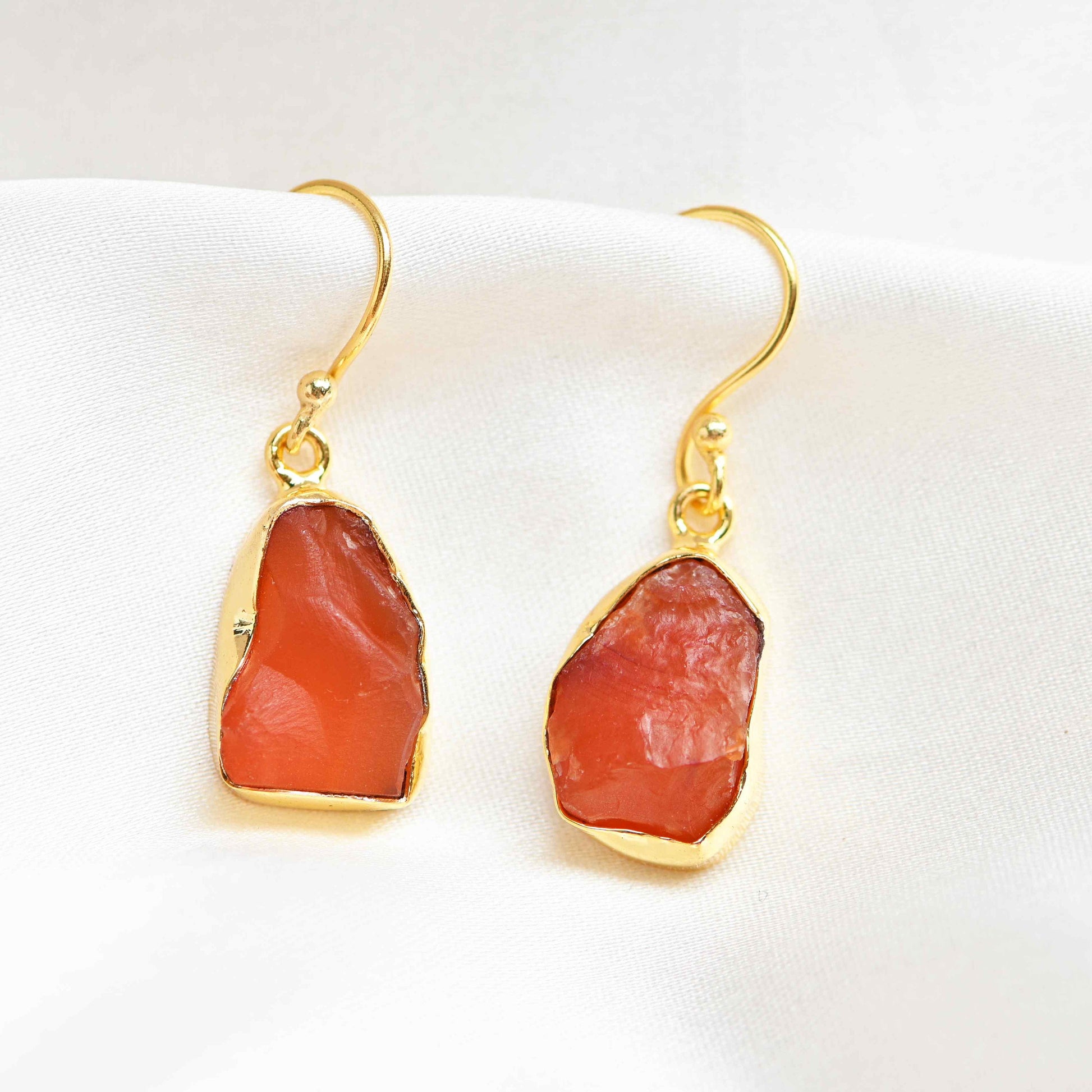 Genuine Natural Untreated RoughGemstone Beautiful Earring Unpolished Raw Stone Brass 1.5" Long Dangle Earring Women Cute Gift Wholesale