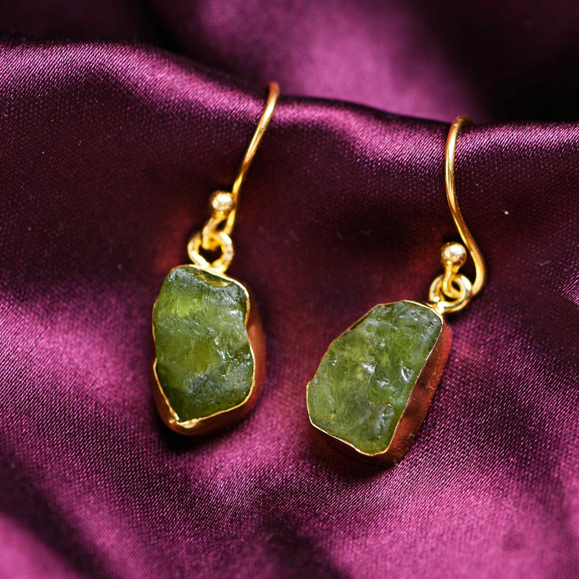 Genuine Natural Untreated RoughGemstone Beautiful Earring Unpolished Raw Stone Brass 1.5" Long Dangle Earring Women Cute Gift Wholesale