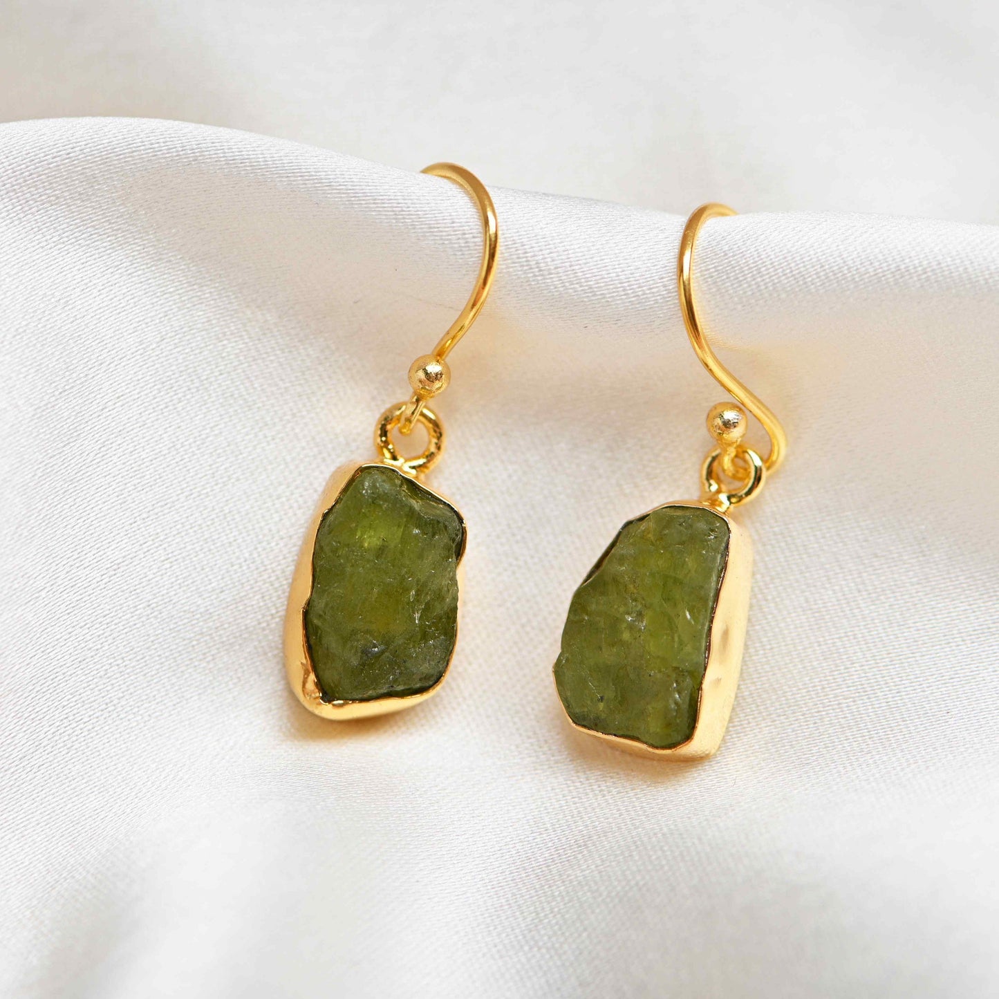 Genuine Natural Untreated RoughGemstone Beautiful Earring Unpolished Raw Stone Brass 1.5" Long Dangle Earring Women Cute Gift Wholesale