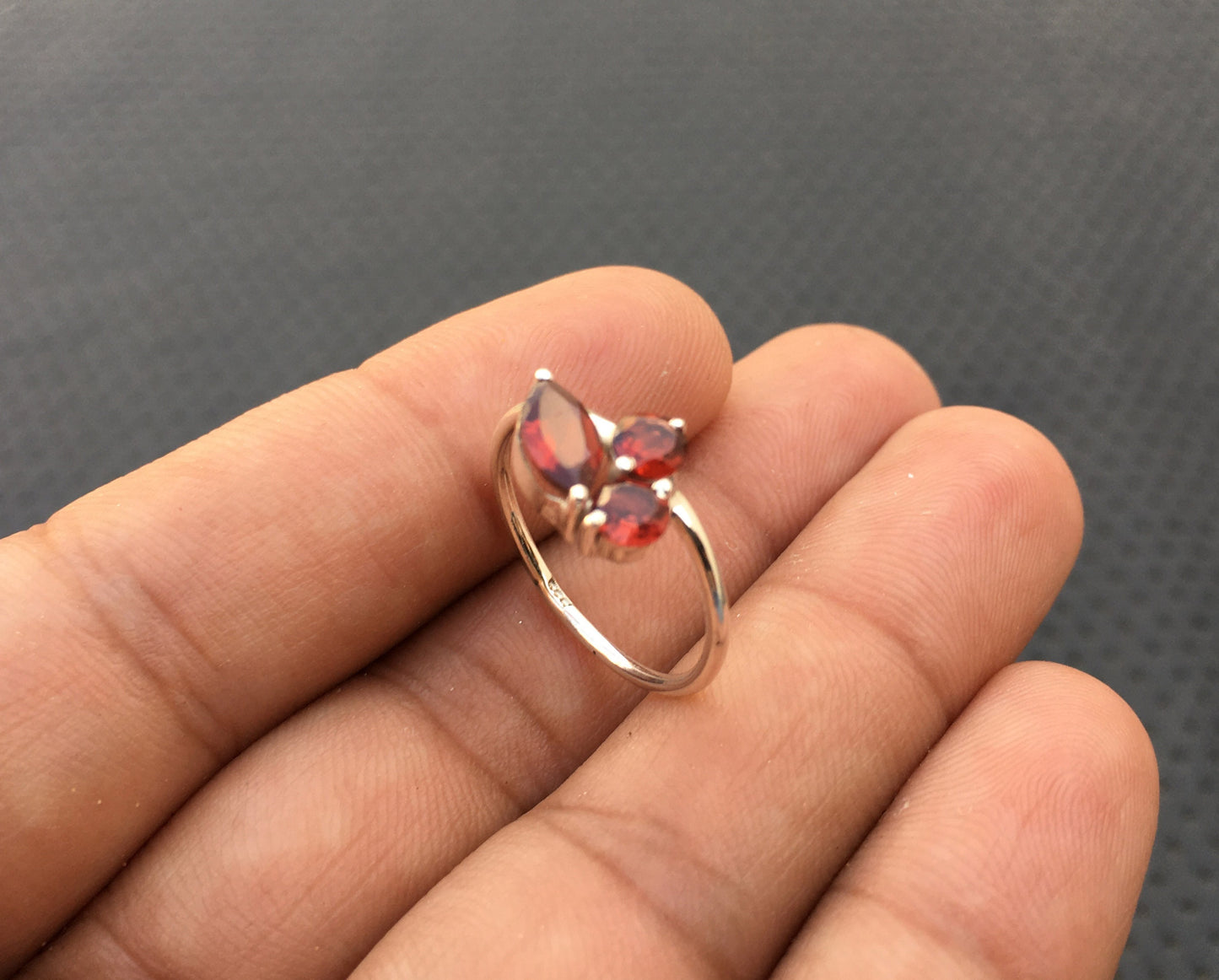 92.5 Sterling Silver Ring,Natural Gift For Friend Beautiful Handmade Finger Band Untreated Gemstone Ring Women Cute Gift wholesale Price